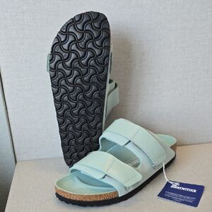 Beautiful Light Green Birks. NEW, NEVER WORN, all leather, (w 39, 8-8.5).